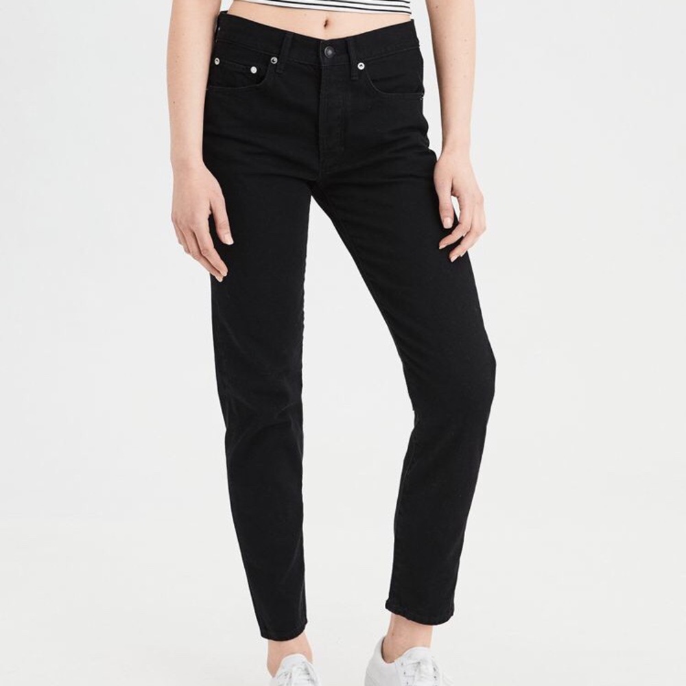 High-waist girlfriend jeans